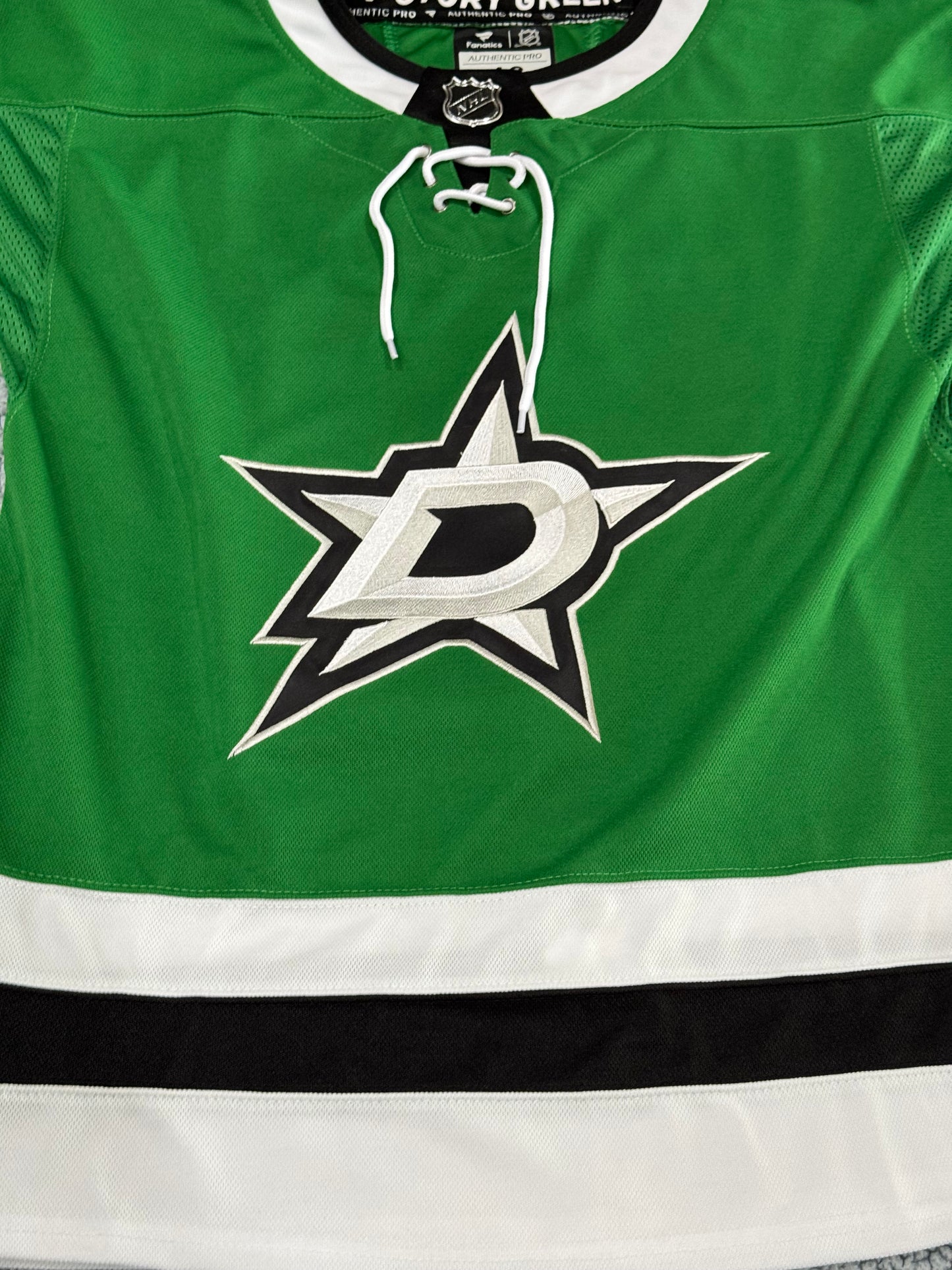 Dallas Stars Mikko Rantanen Jersey  (FREE SHIPPING)